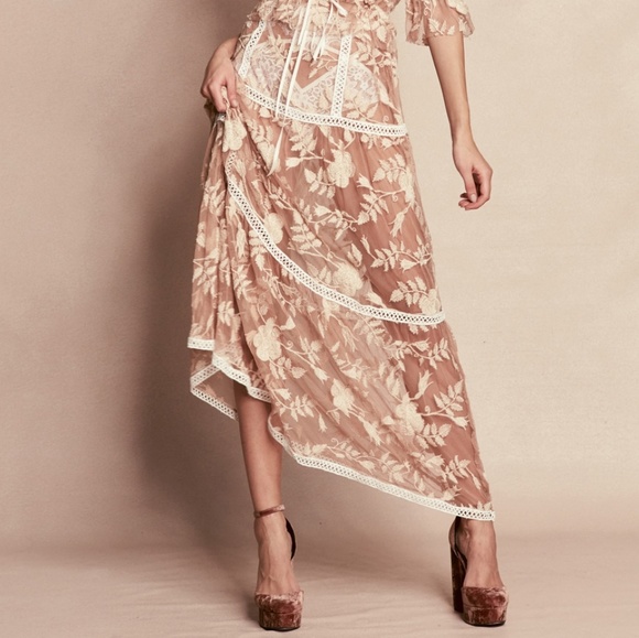 For Love And Lemons Dresses & Skirts - NWOT For Love and Lemons Emelia Skirt